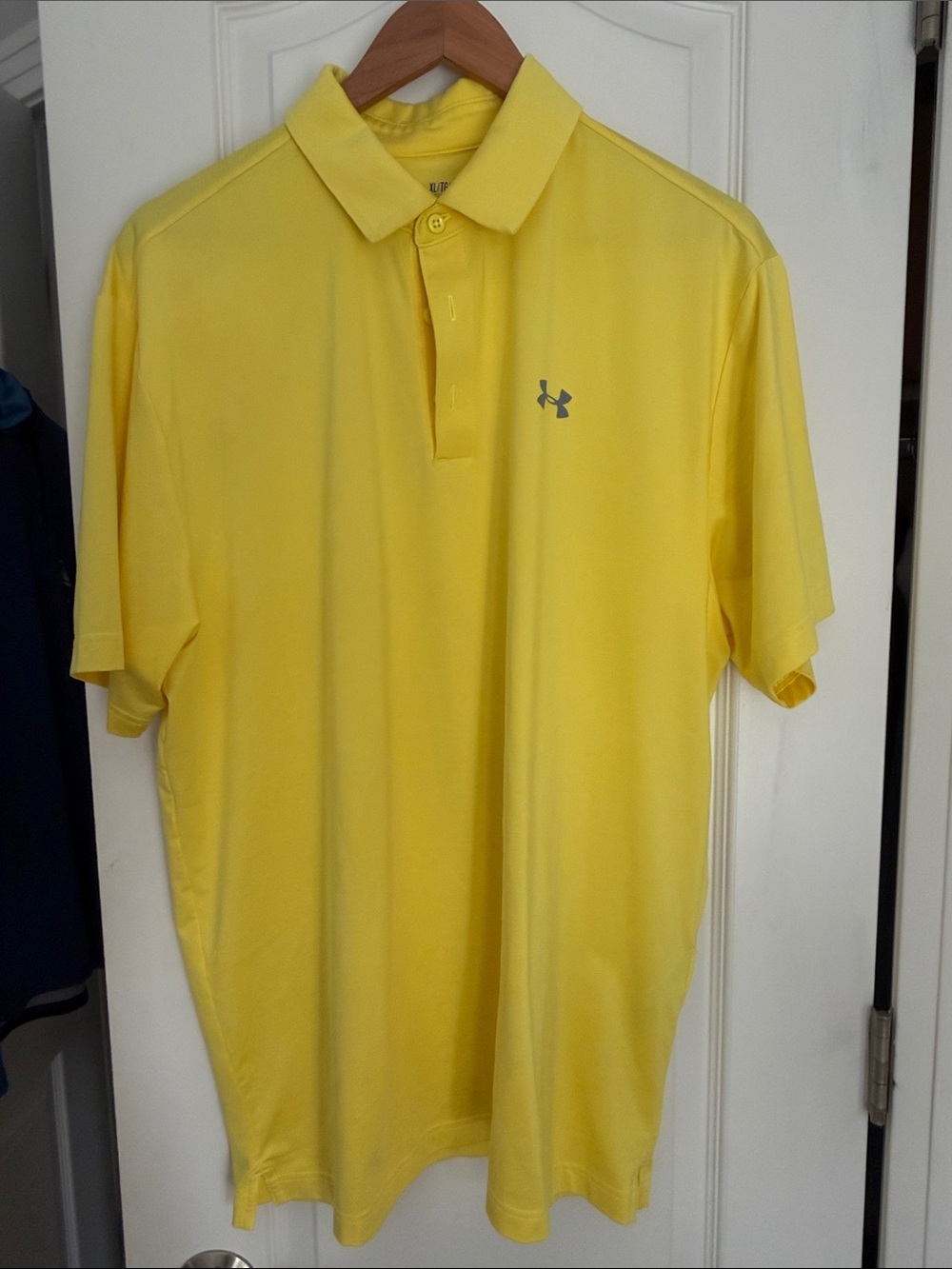 Under Armour performance heatgear polo